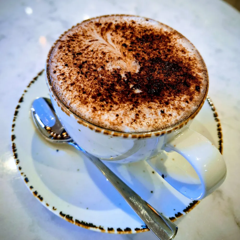 Kaffee und andere warme Getränke